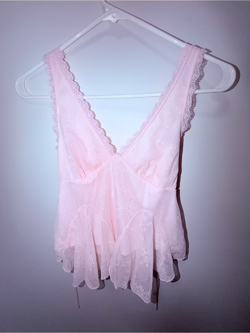 Light Pink Lace V-Neck Camisole Slip w/ tie in the back 🌸